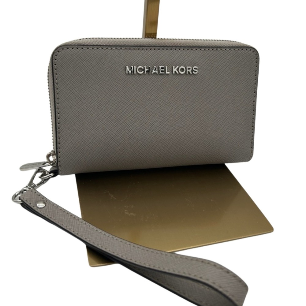 Michael Kors Wristlet Wallet Bag Purse Women's Grey Saffiano Zip Around